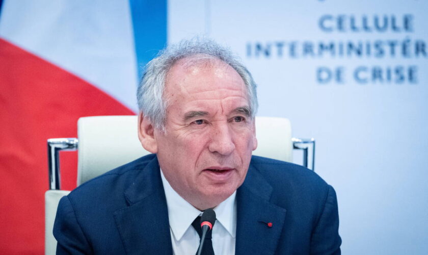 Censure de Bayrou : une date déjà annoncée, qui va la voter ?