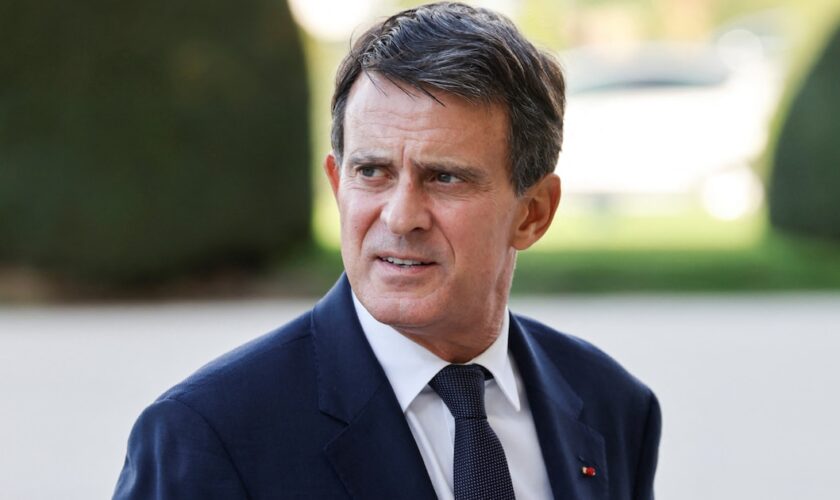 Manuel Valls à l'Hotel des Invalides le 3 octobre 2023