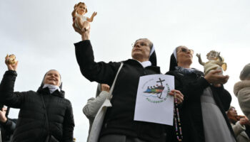 Le pape François célèbre Noël et ouvre le Jubilé 2025, "Année sainte" à Rome