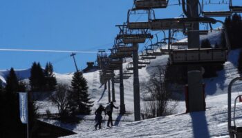 240 skieurs évacués par hélicoptère après la panne d’un télésiège dans les Hautes-Alpes