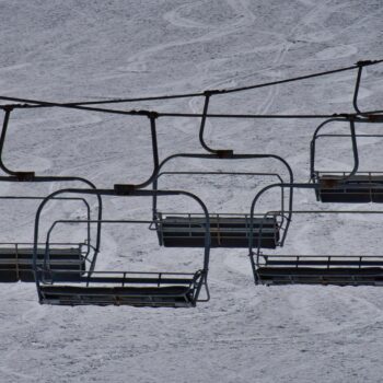 Hautes-Alpes : au SuperDévoluy, 240 skieurs évacués par hélicoptère après une panne de télésiège