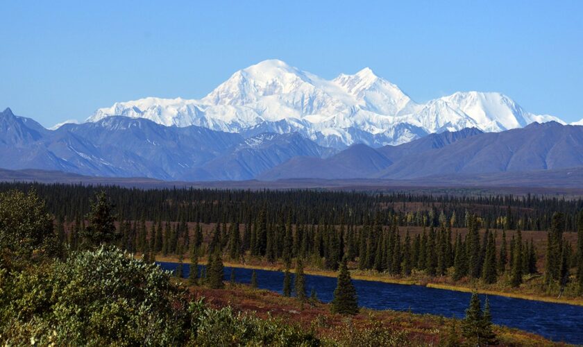 Trump pledges ditching Denali in favor of Mt. McKinley, but Alaska senators pan plan: 'Awful idea'