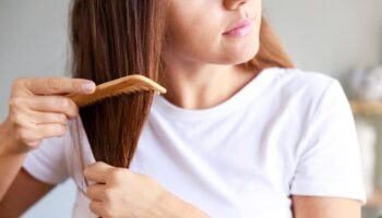 Expert says most people are low in vitamin essential for hair health