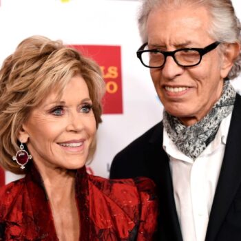 Richard Perry mit Ex-Partnerin Jane Fonda. (Archivbild) Foto: Chris Pizzello/Invision via AP/dpa