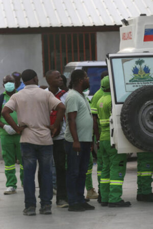 Haïti : des gangs tuent deux journalistes et un policier lors de la réouverture d'un hôpital