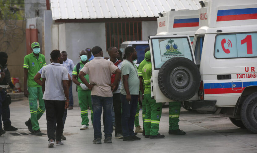 Haïti : des gangs tuent deux journalistes et un policier lors de la réouverture d'un hôpital