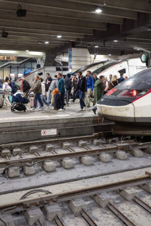 Retard SNCF : qu'est-ce qui a provoqué autant de retards le soir du réveillon