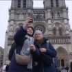 Notre-Dame de Paris célèbre Noël pour la première fois depuis l'incendie