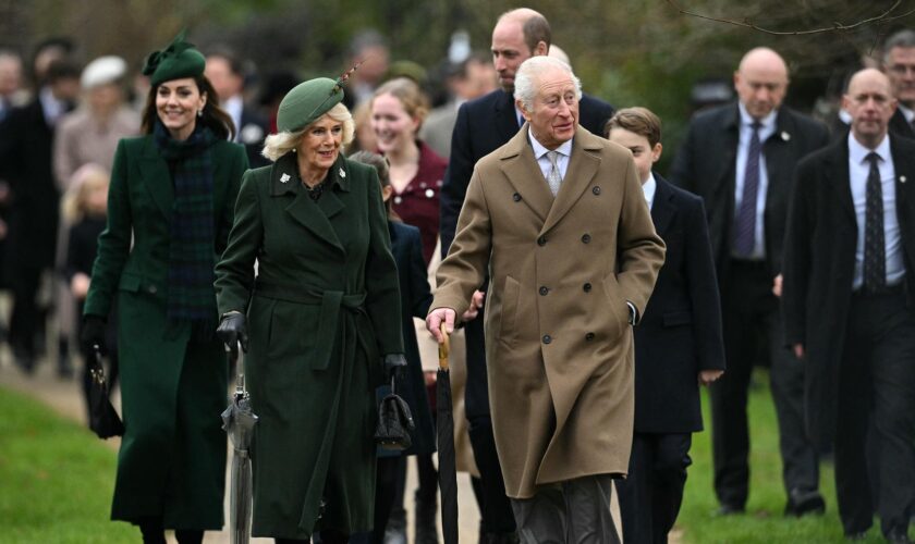 Pour son message de Noël, Charles III remercie le corps médical après une année délicate