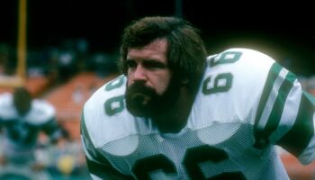 Eagles Hall of Famer Bill Bergey dies at 79 after lengthy health battle