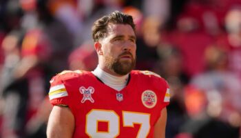 Travis Kelce makes Chiefs history on Christmas Day without Taylor Swift