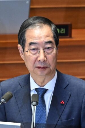 Le Premier ministre sud-coréen Han Duck-soo le 11 décembre 2024 à l'Assemblée nationale à Séoul