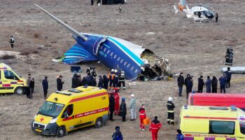 Russia's role in deadly plane crash questioned and more top headlines