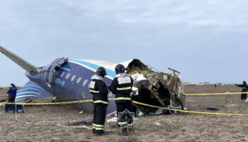 Bayrou à Mayotte dimanche, origine du crash au Kazakhstan, panne d’un câble sous-marin en Baltique… L’actu de ce jeudi 26 décembre