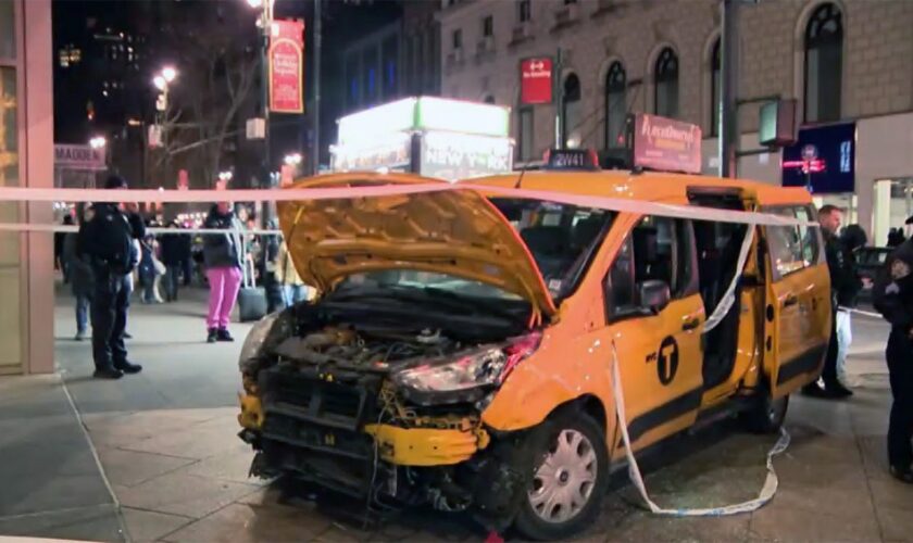 NYC cab driver who plunged into crowd of pedestrians was experiencing medical emergency, police say