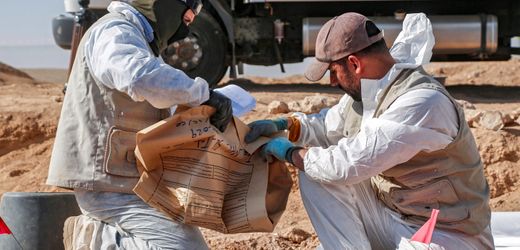 Irak: Grausiger Fund - Behörden bergen Knochen von ermordeten kurdischen Frauen und Kindern