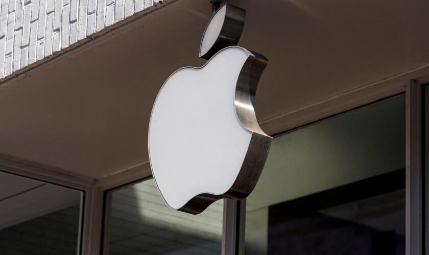 En Russie, Apple accusé de faciliter la censure par plusieurs ONG