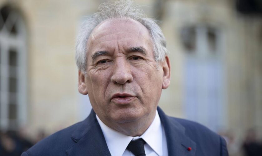 François Bayrou dans le Pas-de-Calais pour les 50 ans de la catastrophe minière de Liévin