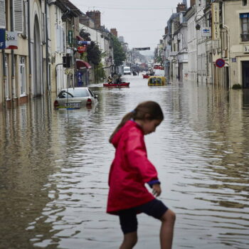 Catastrophes climatiques : au lieu de lutter en amont contre le dérèglement, nous écopons en aval