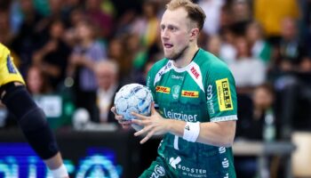 Luca Witzke und die Bundesliga-Handballer des SC DHfK Leipzig verloren trotz einer couragierten Leistung gegen die TSV Hannover-