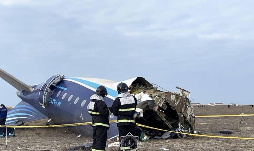 Crash d’avion au Kazakhstan : enquête, « interférence externe », réactions… Le point sur les dernières informations