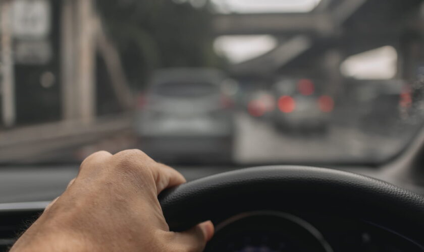 Même à l'arrêt, c'est interdit - Trop d'automobilistes l'ignorent et l'amende peut être salée