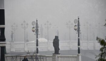 Macédoine du Nord : manifestation contre la pollution de l’air à Skopje, l’une des villes les plus exposées d’Europe