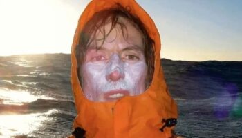 Mystery as kayaker's haunting final image before he vanished at sea resurfaces