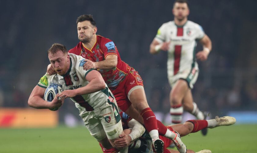 Leicester’s unlikely hero snatches share of spoils against Harlequins in annual festive treat