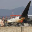 Zwei Überlebende: Aufnahmen zeigen Flugzeugunglück in Südkorea