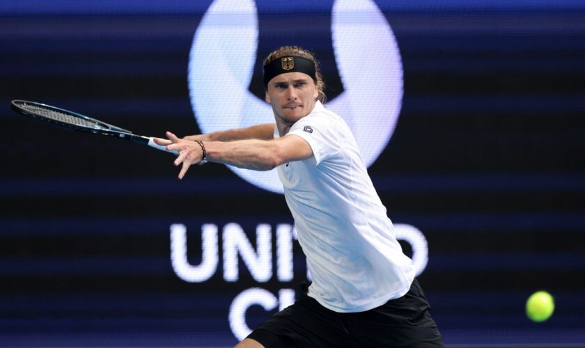 Alexander Zverev gewinnt sein erstes Saisonmatch und sorgt für die Entscheidung im Duell gegen Brasilien Foto: Richard Wainwrigh