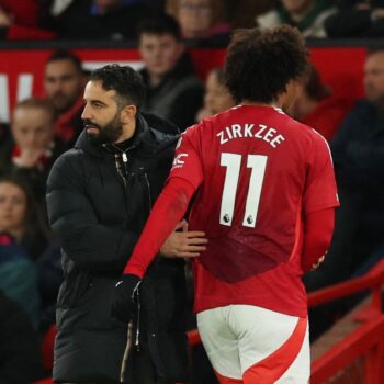 Manchester United fans boo Joshua Zirkzee off as striker subbed before half time against Newcastle