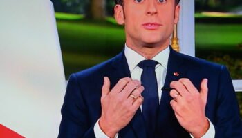 Vœux du 31 décembre : Emmanuel Macron a-t-il dit espérer que «les Français sont capables de lui pardonner» ?