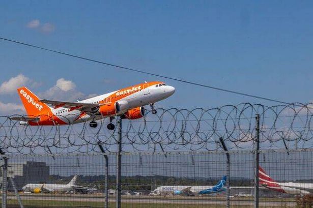 Easyjet chaos erupts as teen tries to open door mid-flight to Gatwick