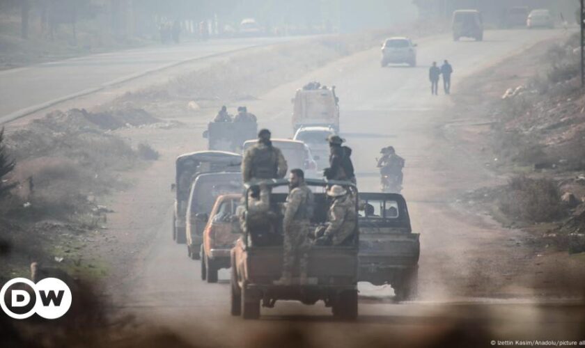 Aktivisten: Syrische Rebellen stehen vor Homs