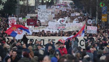 Así vigila el presidente serbio a los activistas en medio de las fuertes protestas por su deriva autoritaria