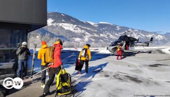 Austria: Father and son killed in avalanche in Tyrol