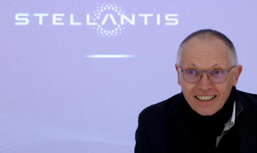 Carlos Tavares, directeur général de Stellantis, démissionne « avec effet immédiat »