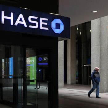 Chase bank shares five golden rules to master your money as 2025 approaches