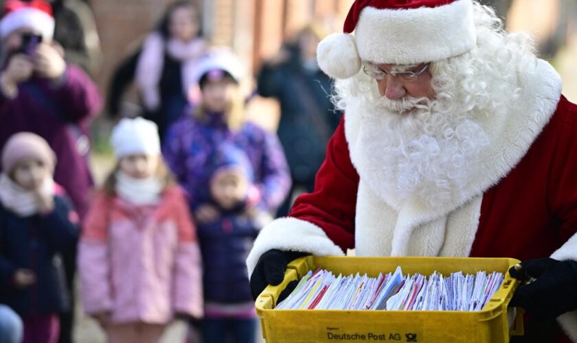 Comment suivre la tournée du Père Noël minute par minute ?