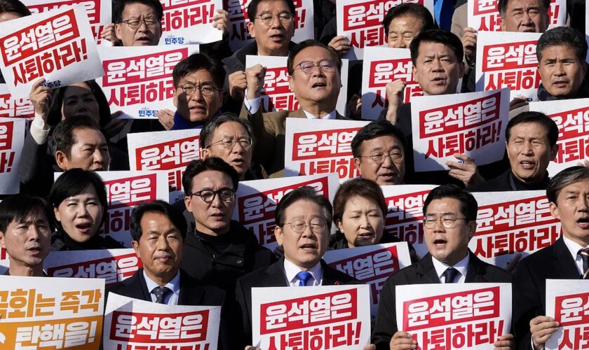 Corea del Sur se dirige hacia un 'impeachment' para destituir al presidente después de su fallido 'golpe de Estado'