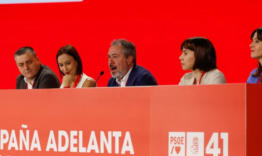 Críticos del PSOE de Huelva piden a Espadas que «dé un paso atrás»