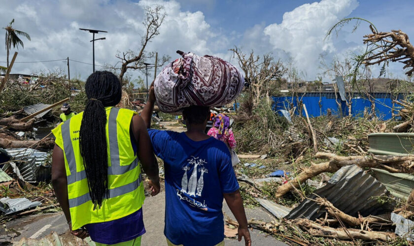 DIRECT. Cyclone Chido : un deuxième détachement de secouristes arrive à Mayotte, depuis l’Hexagone