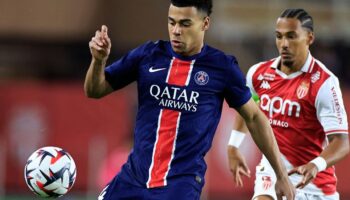 DIRECT. Monaco-PSG : dominateur, Paris récompensé par l'ouverture du score de Désiré Doué