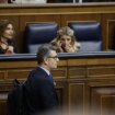 Derrota del Gobierno en el Congreso: Junts y PNV se unen al PP y tumban por 183 votos el impuesto a las energéticas