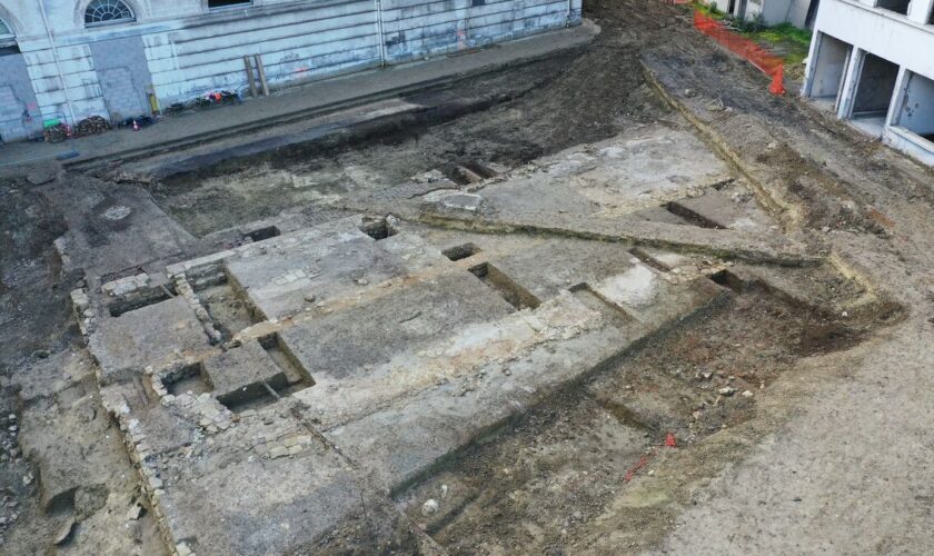 Des vestiges mérovingiens découverts à Saint-Cloud : « Ceux qui vivaient là, ce n’était déjà pas n’importe qui ! »