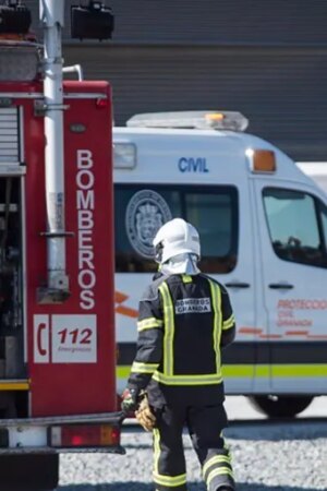 Dos heridos en el incendio de un apartamento turístico en Granada capital