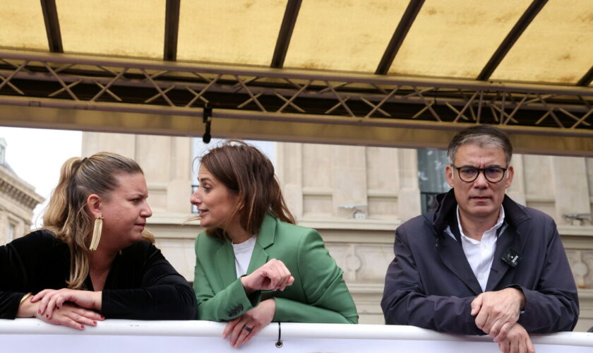 « Droite extrême au pouvoir », « coalition de l’échec »… Les premières réactions après l’annonce du gouvernement Bayrou