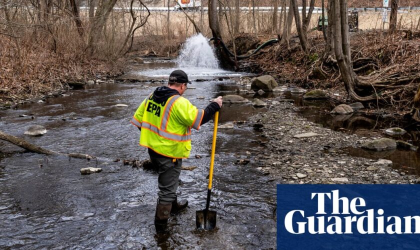 EPA to formally review risks of vinyl chloride and other toxic chemicals