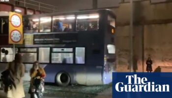 Eight injured, one critically, after doubledecker bus hits bridge in Glasgow